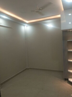 Room in 2 BHK Builder Floor at Pratap Baurav Devras Yojana, Pratap Vihar – for Sale