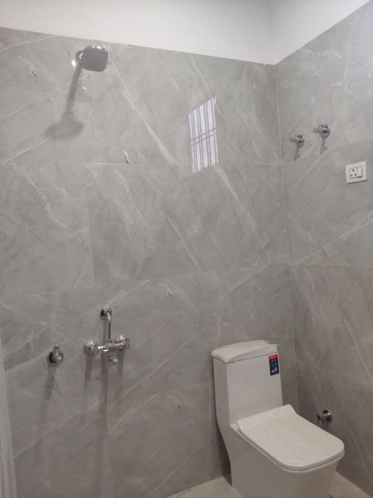 Bathroom, aliganj 1 Bedroom 850 Sq.Ft. Villa In Aliganj Lucknow 10411169