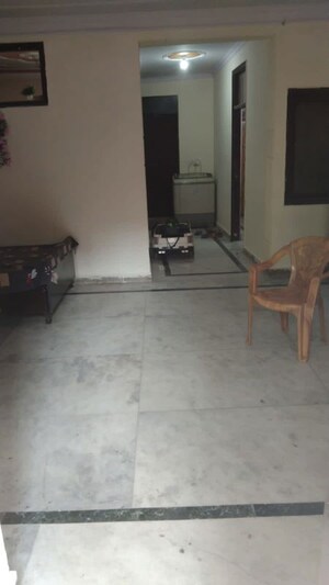Room in 2 BHK Builder Floor at Govindpuri – for Rent