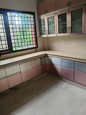 Balcony in 3 BHK Independent House at Sector 52 – for Rent
