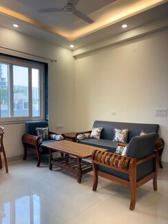 1 BHK Builder Floor For Rent in Sushant Lok I