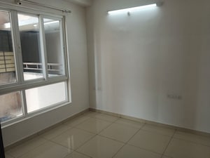 Room in 2.5 BHK Apartment at Cybercity Marina Skies, Hi Tech City – for Rent