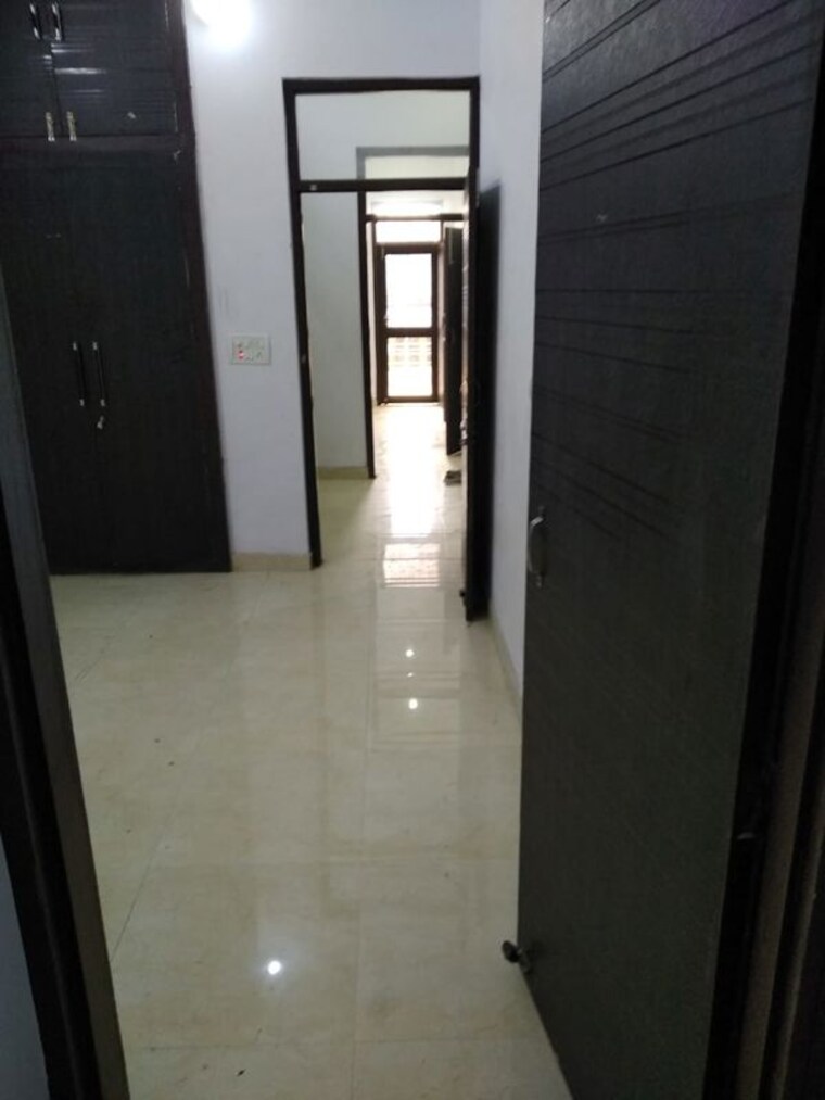 undefined, karamvir-towers 2 Bedroom 900 Sq.Ft. Builder Floor In Sector 52 Gurgaon 10411291