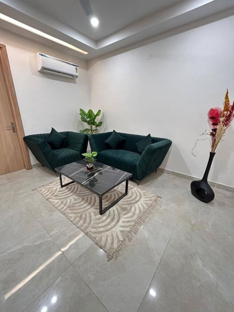 Living Room, conscient-heritage-max 4 Bedroom 2860 Sq.Ft. Apartment In Sector 102 Gurgaon 10411337