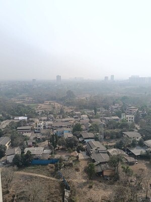 Plot Area in 2 BHK Apartment at Runwal Gardens, Dombivli East – for Rent