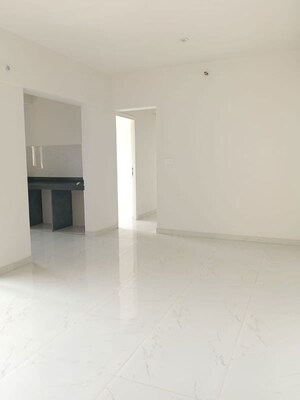 Room in 2 BHK Apartment at Runwal Gardens, Dombivli East – for Rent