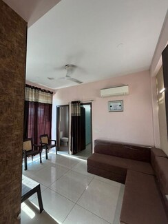 1.5 BHK Apartment For Rent in Barnala Green Lotus Avenue