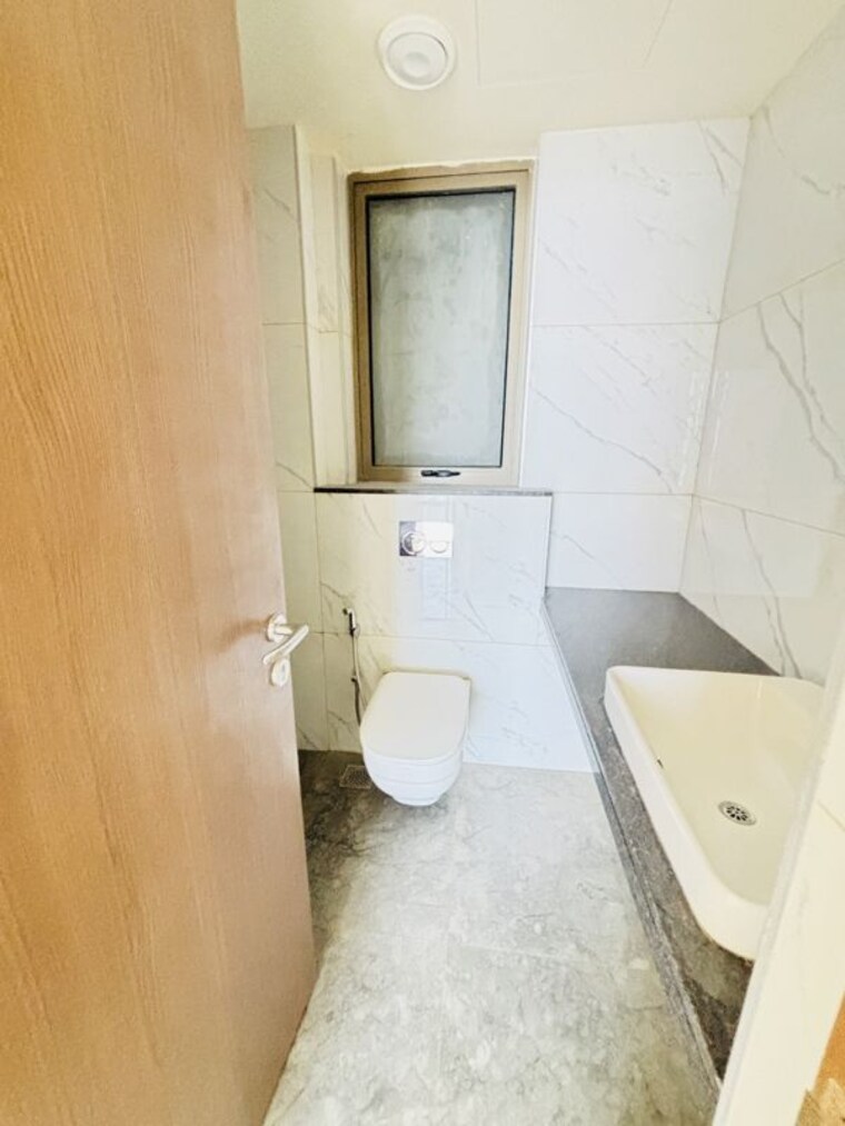 Bathroom, prestige-siesta 5 Bedroom 2100 Sq.Ft. Apartment In Mulund West Mumbai 10363278