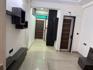 Building Lobby in 2 BHK Independent House at Patwari – for Rent
