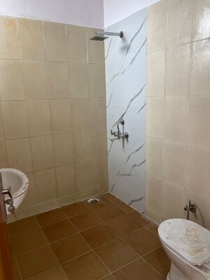 Bathroom in 4 BHK Apartment at Sector 10 Dwarka – for Rent