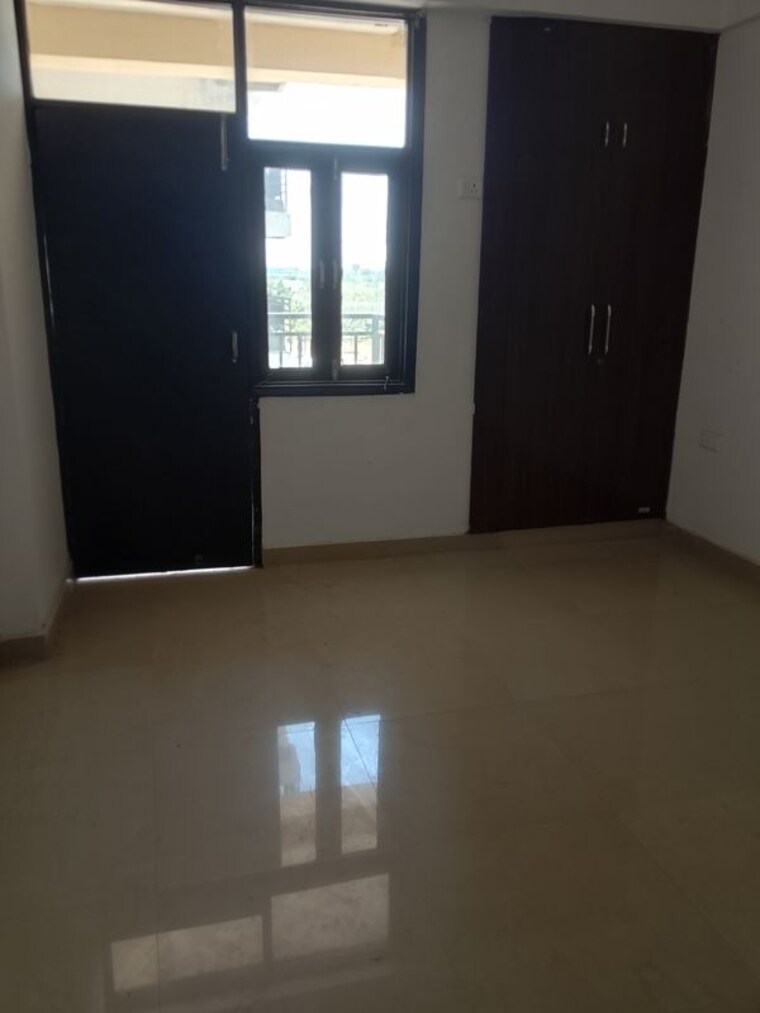 Room, sanchar-nest-palm-heights 3 Bedroom 1733 Sq.Ft. Apartment In Wave City Ghaziabad 10411452