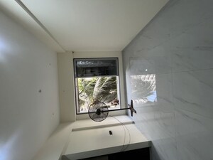 Room in 1 BHK Apartment at Modis Rashmi Manorath, Borivali East – for Sale