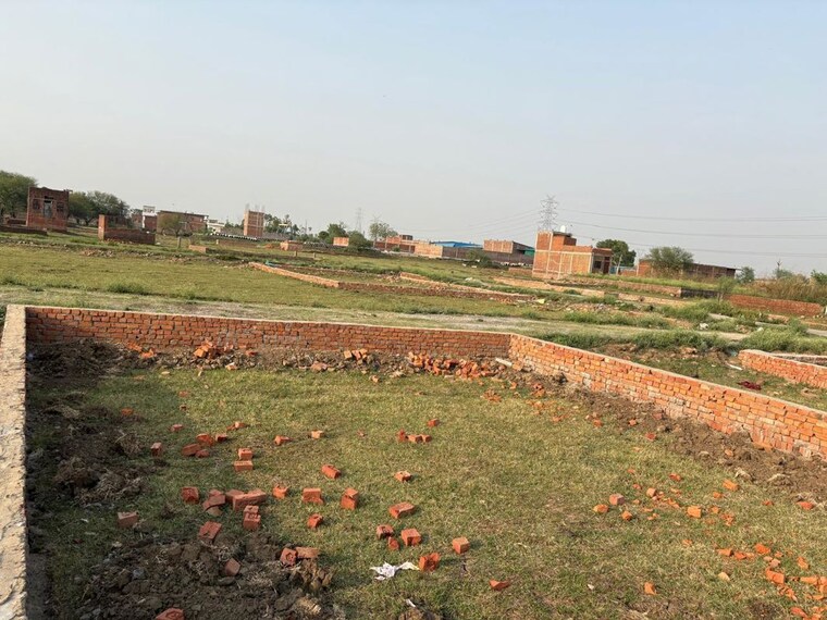 undefined, parao  675 Sq.Ft. Plot In Parao Varanasi 10411480