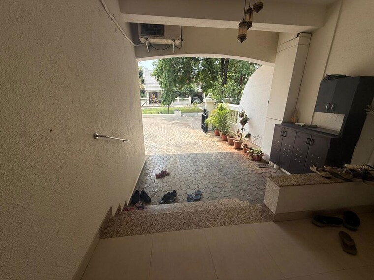 Balcony, mont-vert-tranquille 3 Bedroom 2600 Sq.Ft. Villa In Wakad Pune 10411484