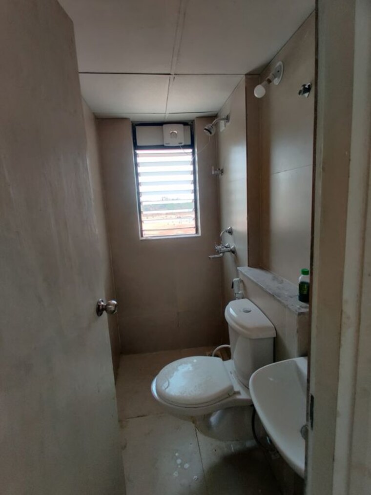 Bathroom, runwal-gardens 1 Bedroom 450 Sq.Ft. Apartment In Dombivli East Thane 10411489
