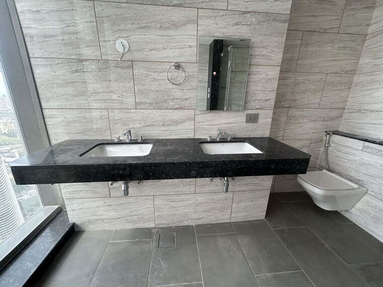 Attached Bathroom, rustomjee-crown 5 Bedroom 3090 Sq.Ft. Apartment In Prabhadevi Mumbai 10411479