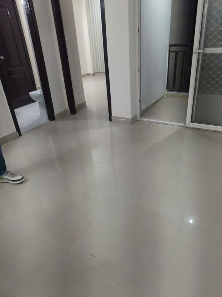 Room, maxblis-white-house 3 Bedroom 1500 Sq.Ft. Apartment In Sector 75 Noida 10411501