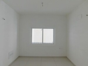 Room in 2 BHK Apartment at Rajapushpa Imperia, Tellapur – for Sale