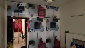 Furnished Amenities in 3 BHK Apartment at KLJ Greens, Sector 77 – for Sale