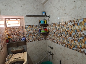 Bathroom in 3.5 BHK Apartment at Patparganj – for Sale