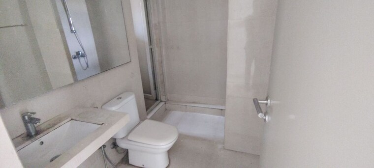 Bathroom, hiranandani-estate-rodas-enclave 2 Bedroom 727 Sq.Ft. Apartment In Ghodbunder Road Thane 10411598