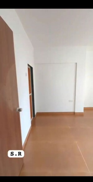 Furnished Amenities in 1 BHK Apartment at Mira Road East – for Rent