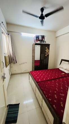 2 BHK Apartment For Rent in Manglam Aadhar