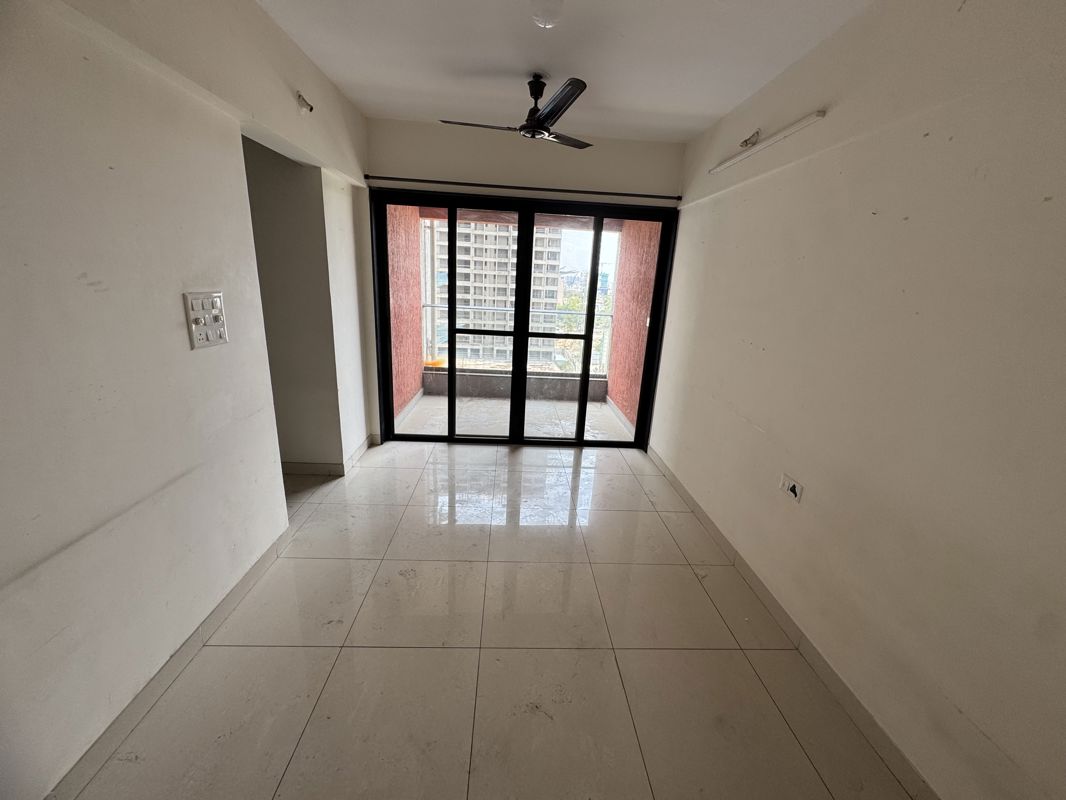 2 BHK Apartment For Sale in Magarpatta Nova