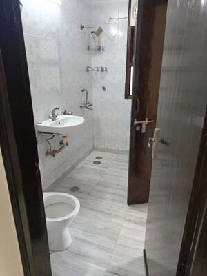 Bathroom in 4 BHK Apartment at Dwarka – for Rent