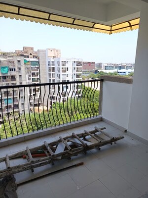 Balcony in 4 BHK Apartment at Dwarka – for Rent