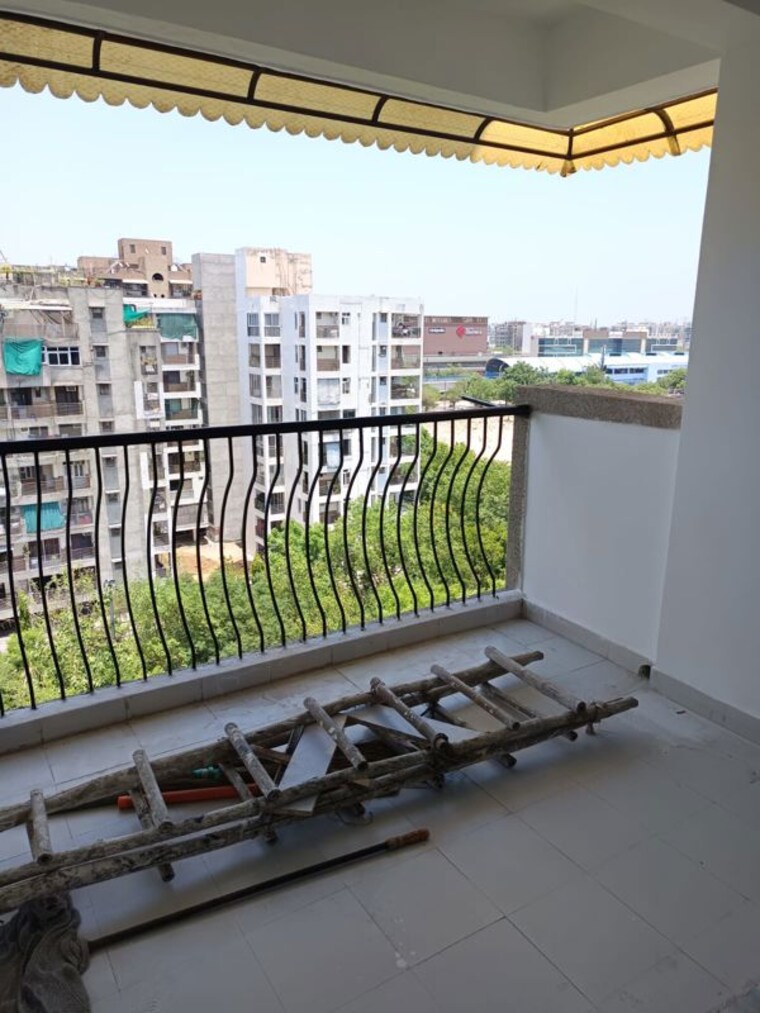 Balcony, dwarka 4 Bedroom 2000 Sq.Ft. Apartment In Dwarka Delhi 10411680