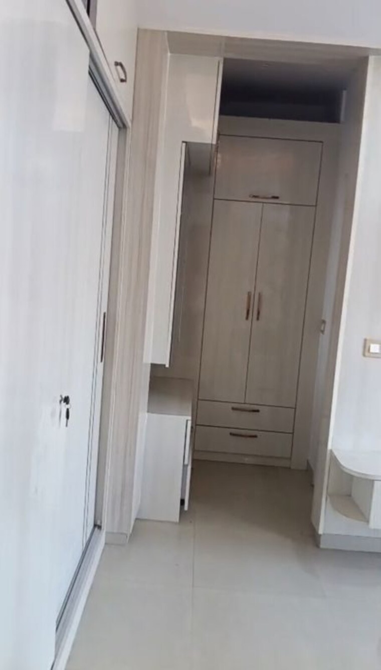 Bathroom, omaxe-residency-ii 3 Bedroom 1750 Sq.Ft. Apartment In Gomti Nagar Lucknow 10411694