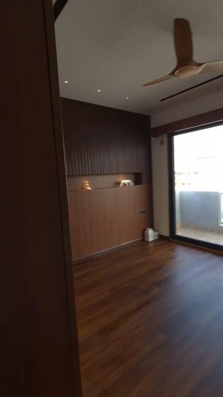 Room, ardee-city 3.5 Bedroom 2000 Sq.Yd. Builder Floor In Sector 52 Gurgaon 10228070