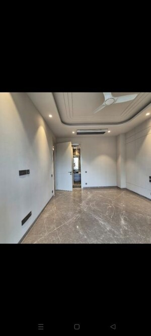 Building Lobby in 4 BHK Builder Floor at Greater Kailash I – for Rent