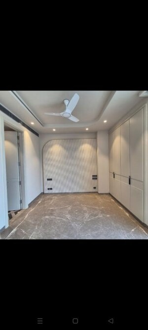 Building Lobby in 4 BHK Builder Floor at Greater Kailash I – for Rent