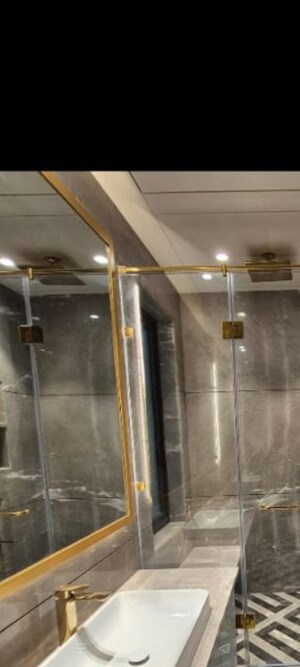 Furnished Amenities in 4 BHK Builder Floor at Greater Kailash I – for Rent