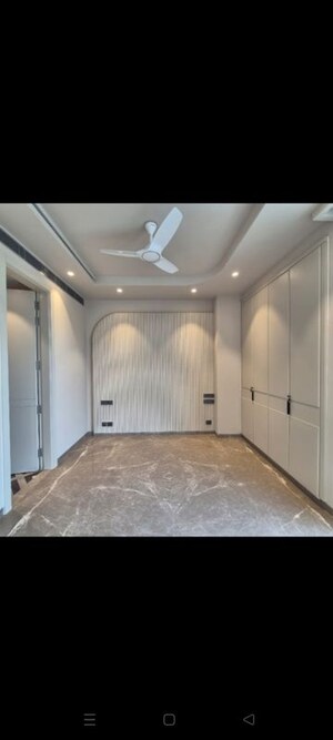 Building Lobby in 4 BHK Builder Floor at Greater Kailash I – for Rent