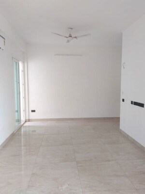 Room in 3 BHK Apartment at Sector 5 Wave City – for Sale