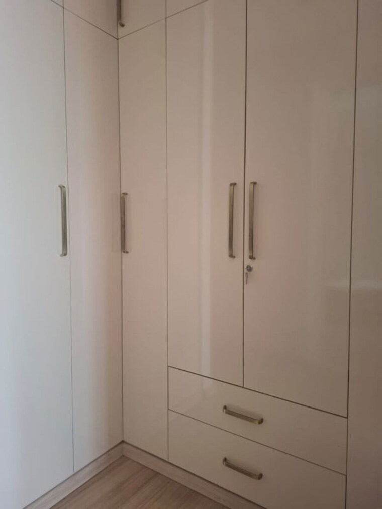 Bathroom, ireo-victory-valley 4 Bedroom 2830 Sq.Ft. Apartment In Sector 67 Gurgaon 10199691