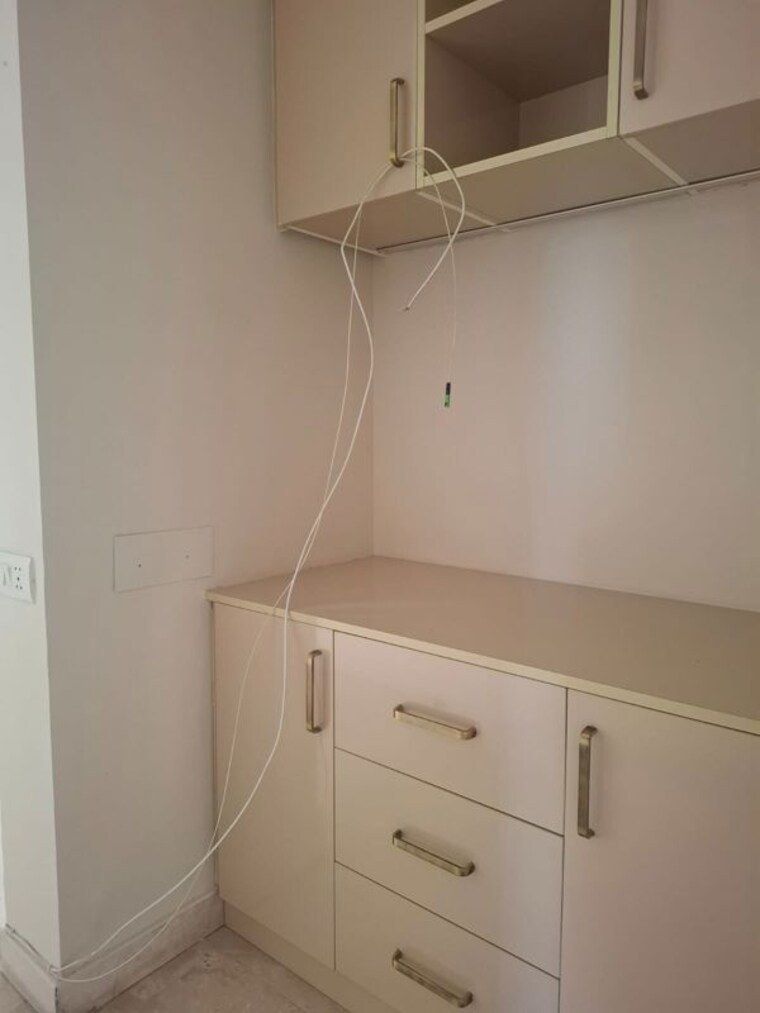 Bathroom, ireo-victory-valley 4 Bedroom 3138 Sq.Ft. Apartment In Sector 67 Gurgaon 10199651