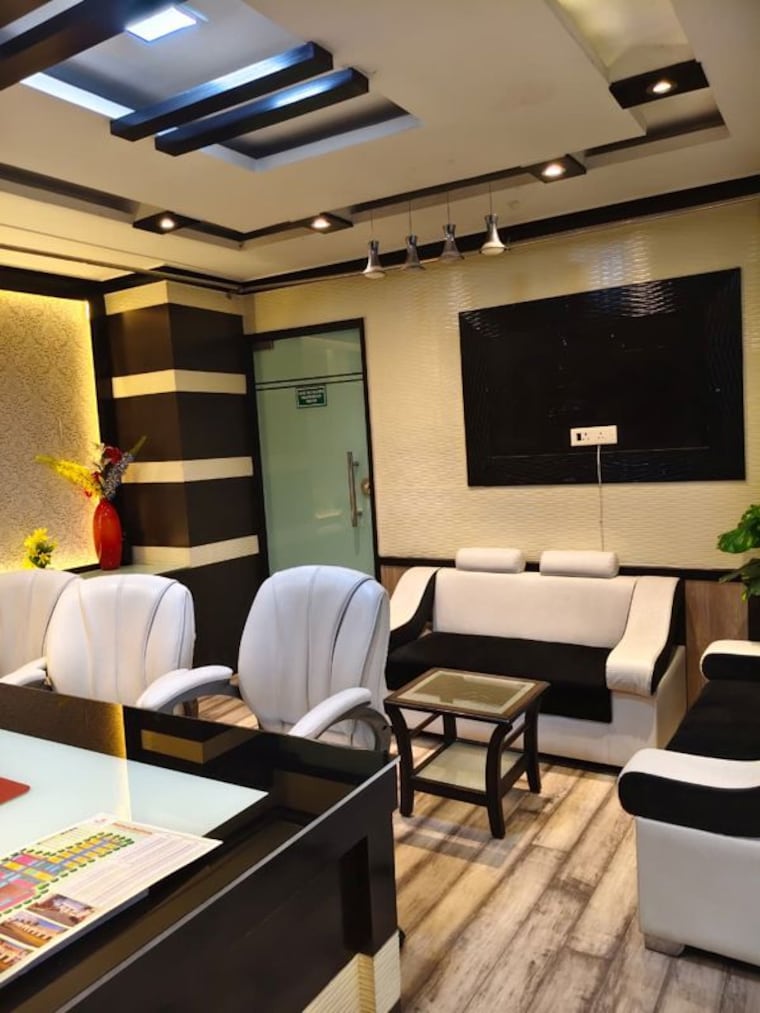 Team Area, sector 63 Commercial Office Space 3000 Sq.Ft. In Sector 63 Noida 10411741