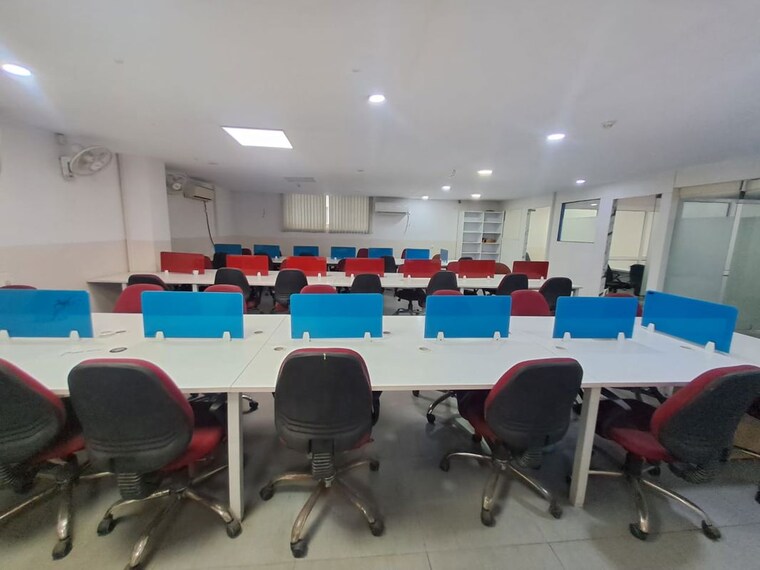 Team Area, sector 63 Commercial Office Space 2200 Sq.Ft. In Sector 63 Noida 10411752