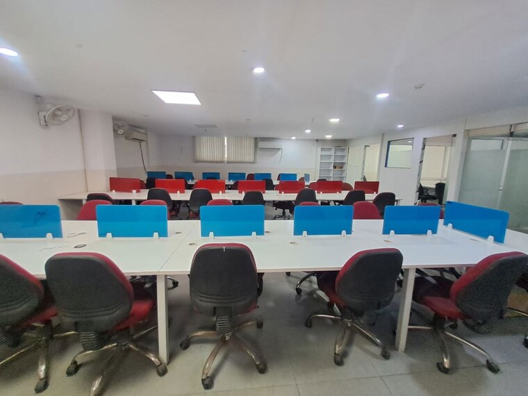 Team Area, sector 63 Commercial Office Space 2200 Sq.Ft. In Sector 63 Noida 10411752