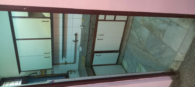 Kitchen, hasanpur 2 Bedroom 950 Sq.Ft. Apartment In Hasanpur Delhi 10411745