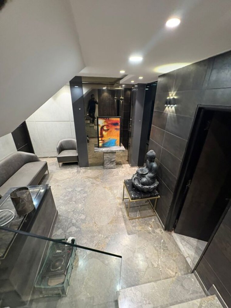 Living Room, greater kailash ii Commercial Office Space 700 Sq.Ft. In Greater Kailash ii Delhi 10411769