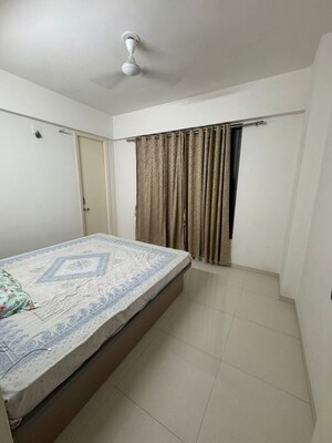 Bedroom in 3 BHK Apartment at Ellisbridge – for Rent