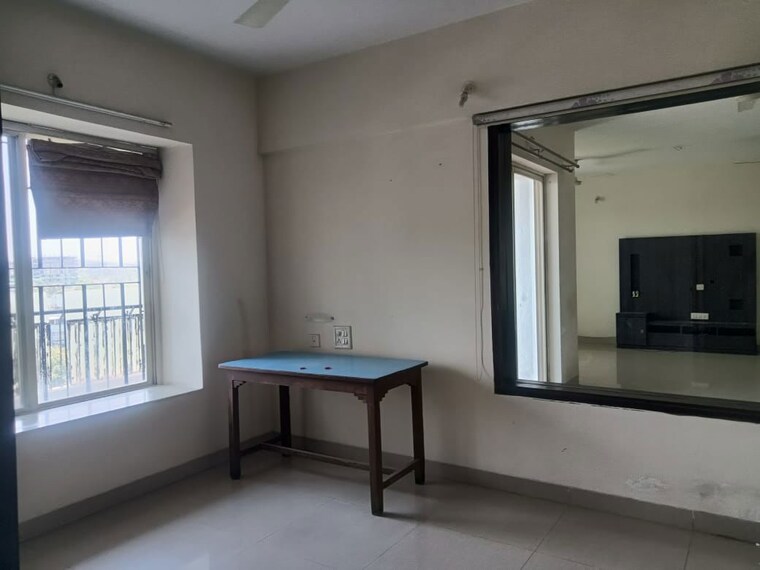 Room, aundh gaon 3 Bedroom 1300 Sq.Ft. Apartment In Aundh Gaon Pune 10411773