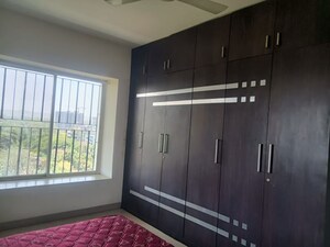 Furnished Amenities in 3 BHK Apartment at Aundh Gaon – for Rent