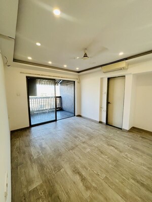 Room in 2 BHK Apartment at BrahmaCorp F Residences Phase II, Kalyani Nagar – for Rent