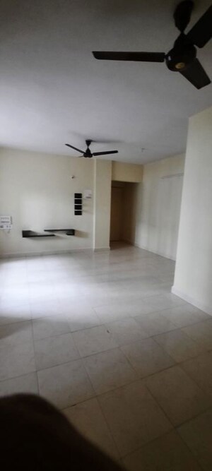 Room in 1 BHK Apartment at Vishrantwadi – for Rent